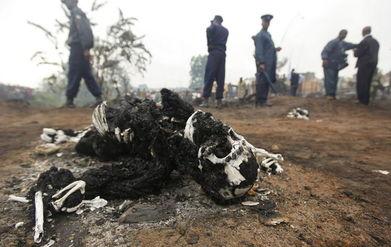 被烧死的人图片,悲剧瞬间，生命消逝